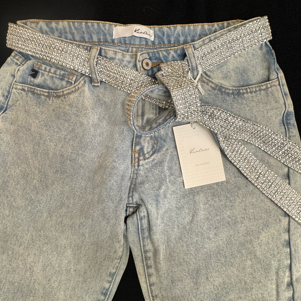 NWT KanCan Light Blue Stella Boyfriend Jeans with Silver/Rhinestone Belt  5/26
